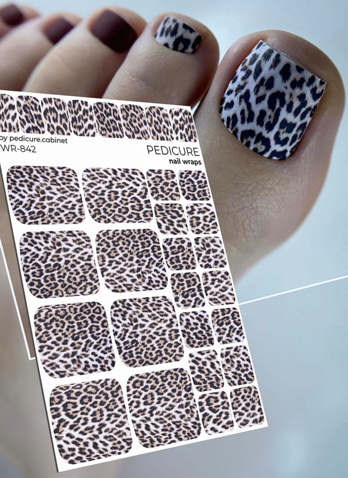 Pedicure Leo. Small delicate. Nail wrap WR-842